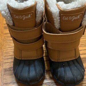 Cat & Jack Kids' Tan and Black Snow Boots